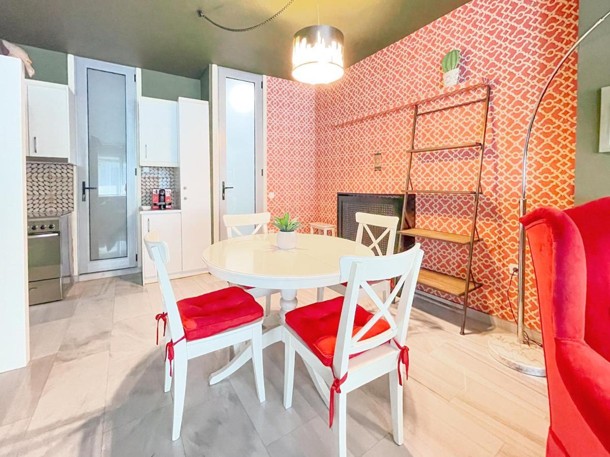 Loft 1 Bedroom Apartment In The Heart Of Aten Exteriör bild